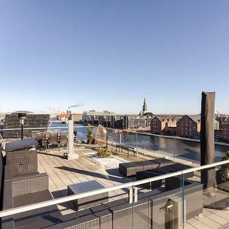 Luxury Harbourfront Penthouse With Private Rooftop Copenhagen